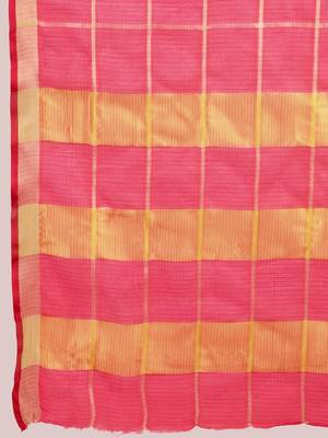 Pink silk blend woven design saree with blouse 4