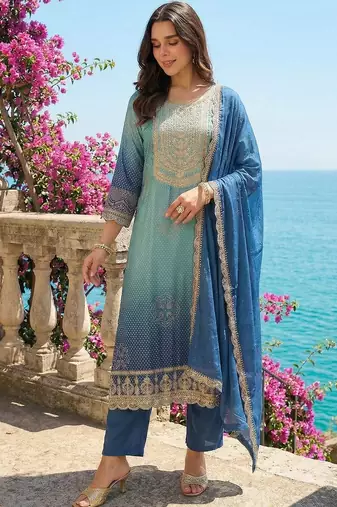 Women Ethnic Motifs Printed Regular Thread Work Kurta with Trousers & With Dupatta