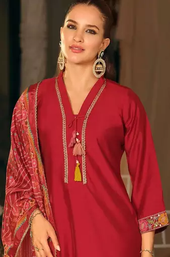 Women Ethnic Motifs Dyed Regular Thread Work Kurta with Trousers & With Dupatta