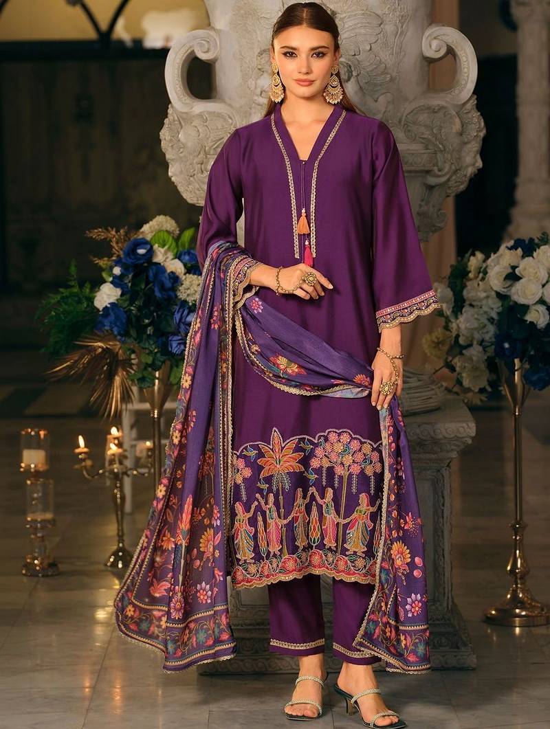 Women Ethnic Motifs Embroidered Regular Thread Work Kurta with Trousers & With Dupatta