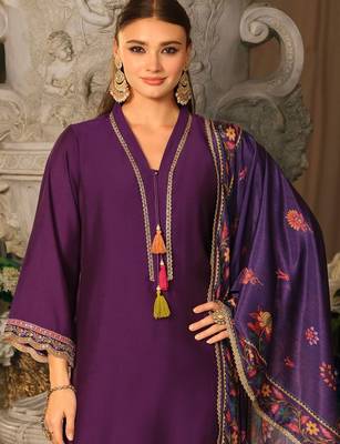 Women Ethnic Motifs Embroidered Regular Thread Work Kurta with Trousers & With Dupatta 2