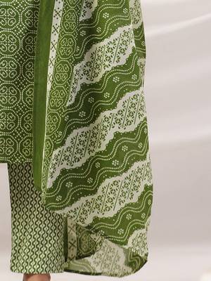 Women Bandhani Printed Regular Pure Cotton Kurta with Trousers & Dupatta 7