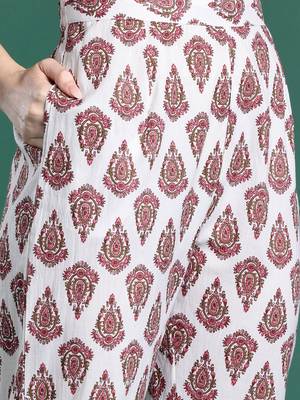 Women Ethnic Motifs Printed Regular Pure Cotton Kurta with Trousers 3