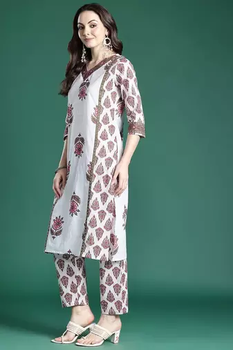 Women Ethnic Motifs Printed Regular Pure Cotton Kurta with Trousers