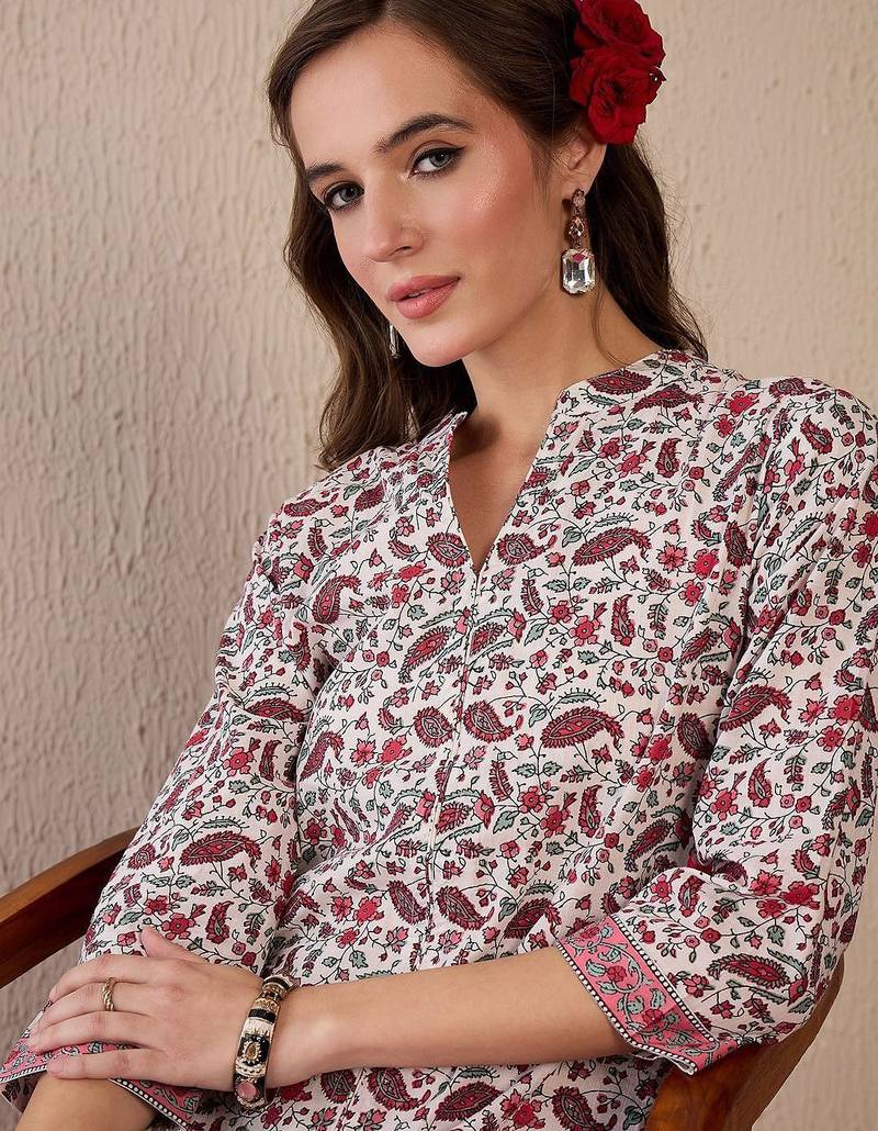 Women Ethnic Motifs Printed Regular Pure Cotton Kurta with Trousers