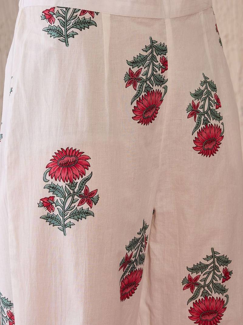 Women Ethnic Motifs Printed Regular Pure Cotton Kurta with Trousers