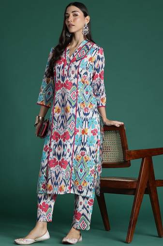 Women Printed Panelled Pure Cotton Kurta with Trousers