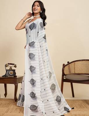 Off white linen printed saree with blouse 3