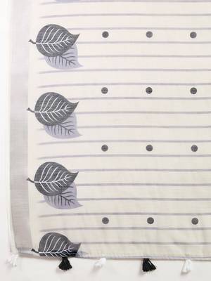 Off white linen printed saree with blouse 4