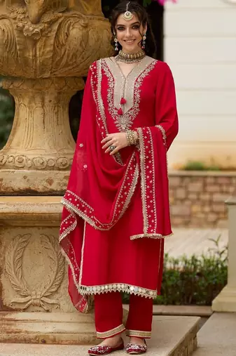 Women Ethnic Motifs Embroidered Regular Kurta with Trousers & With Dupatta