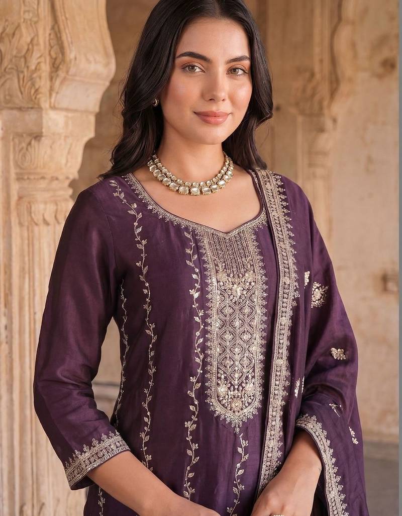 Women Ethnic Motifs Embroidered Regular Thread Work Kurta with Trousers & With Dupatta