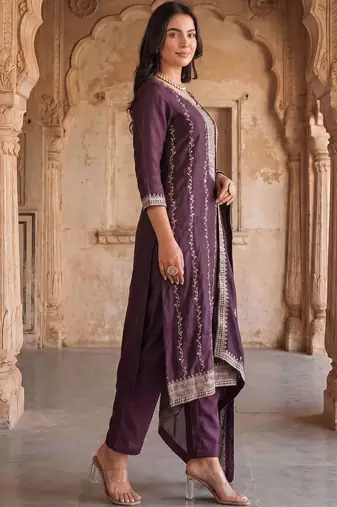 Women Ethnic Motifs Embroidered Regular Thread Work Kurta with Trousers & With Dupatta