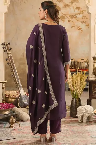 Women Ethnic Motifs Embroidered Regular Thread Work Kurta with Trousers & With Dupatta