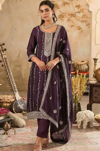 Women Ethnic Motifs Embroidered Regular Thread Work Kurta with Trousers & With Dupatta