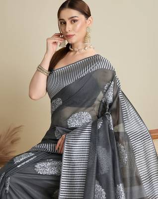 Grey silk blend woven design saree with blouse 2