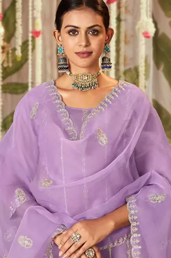 Women Ethnic Motifs Embroidered Regular Thread Work Kurta with Trousers & With Dupatta
