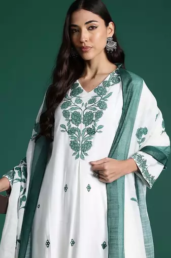 Women Ethnic Motifs Embroidered Regular Thread Work Pure Cotton Kurta with Trousers & With Dupatta
