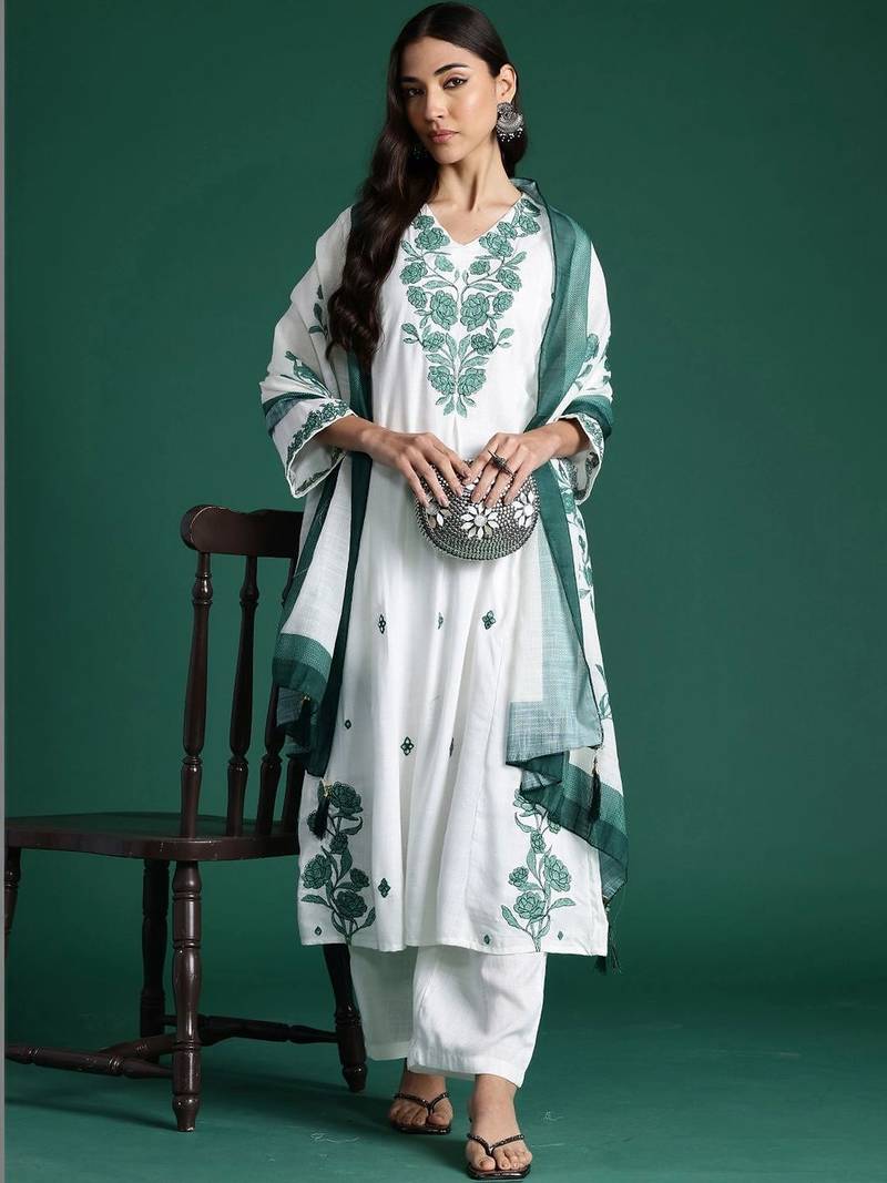 Women Ethnic Motifs Embroidered Regular Thread Work Pure Cotton Kurta with Trousers & With Dupatta