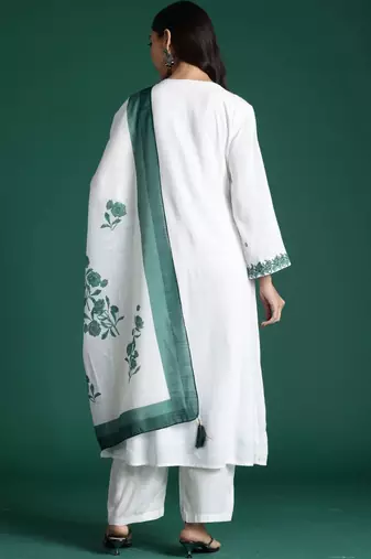 Women Ethnic Motifs Embroidered Regular Thread Work Pure Cotton Kurta with Trousers & With Dupatta
