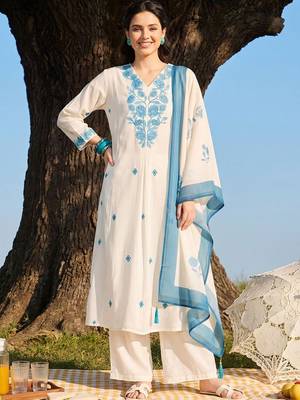 Women Ethnic Motifs Embroidered Regular Thread Work Kurta with Palazzos & With Dupatta 6