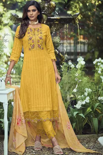 Women Ethnic Motifs Embroidered Regular Thread Work Pure Cotton Kurta with Trousers & With Dupatta