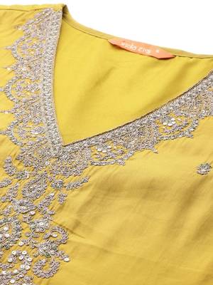 Women Ethnic Motifs Embroidered Regular Thread Work Kurta with Trousers & With Dupatta 7