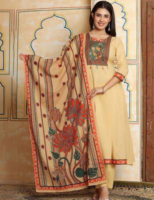 Women Ethnic Motifs Printed Tiered Pure Cotton Kurta with Trousers & With Dupatta 5