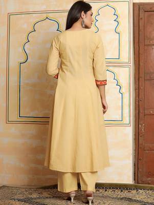 Women Ethnic Motifs Printed Tiered Pure Cotton Kurta with Trousers & With Dupatta 7