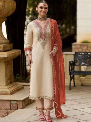 Women Ethnic Motifs Embroidered Regular Mirror Work Kurta with Trousers & With Dupatta 5