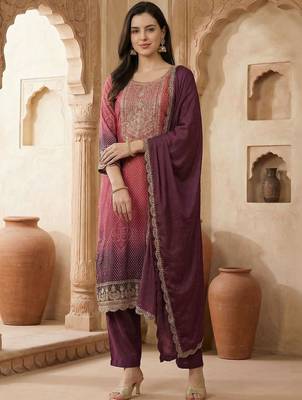 Women Ethnic Motifs Printed Regular Thread Work Kurta with Trousers & With Dupatta 1