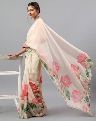 Off white organza printed saree with blouse 4