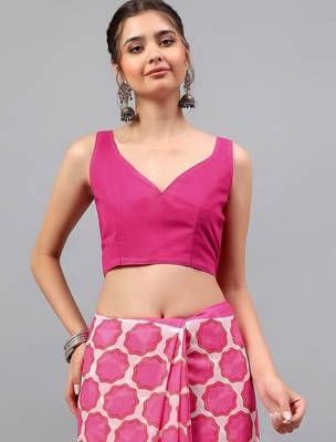 Pink pure georgette printed saree with blouse 4