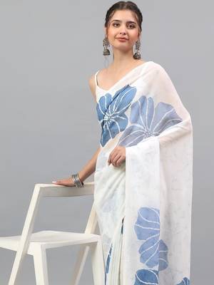 White pure georgette printed saree with blouse 2