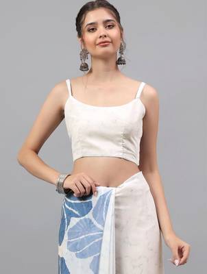 White pure georgette printed saree with blouse 4