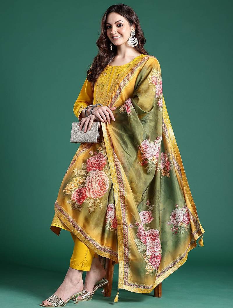 Ethnic Motifs Regular Kurta with Trousers & Dupatta