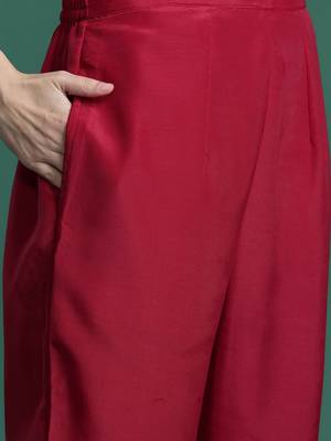 Ethnic Motifs Kurta with Trousers & Dupatta 3