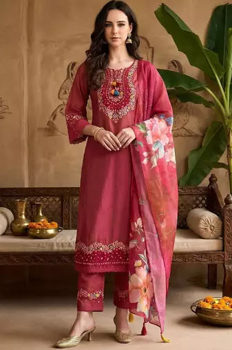 Women Floral Embroidered Regular Thread Work Kurta with Trousers & With Dupatta