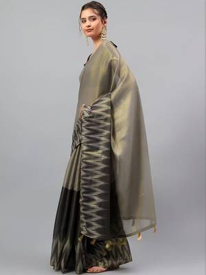 Grey tussar woven design saree with blouse 3