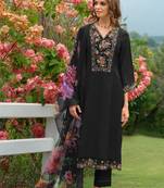 Women Floral Embroidered Regular Thread Work Liva Kurta with Trousers & With Dupatta