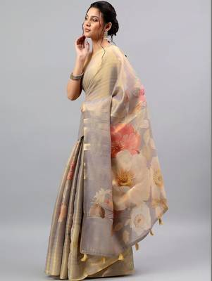 Grey tussar printed saree with blouse 5