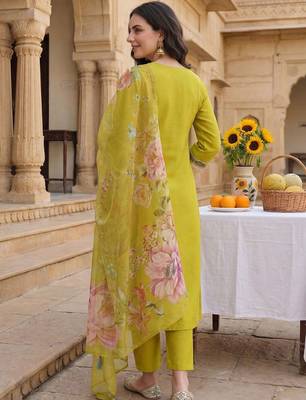 Women Ethnic Motifs Embroidered Panelled Sequinned Kurta with Trousers & With Dupatta 6