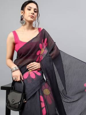 Black linen printed saree with blouse 2