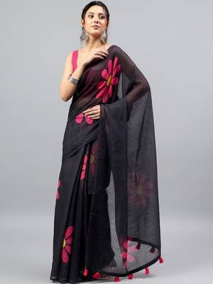 Black linen printed saree with blouse 5
