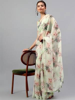 Off white chiffon printed saree with blouse 3