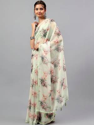 Off white chiffon printed saree with blouse 5