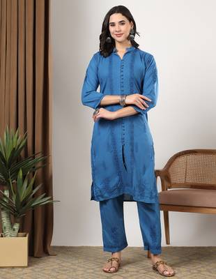 Women blue floral embroidered lucknowi chikankari mandarin collar cotton kurta & palazzo sets 1