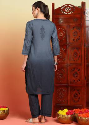 Women grey ethnic motifs embroidered chikankari ombre cotton kurta & palazzo set 2