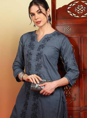 Women grey ethnic motifs embroidered chikankari ombre cotton kurta & palazzo set 4