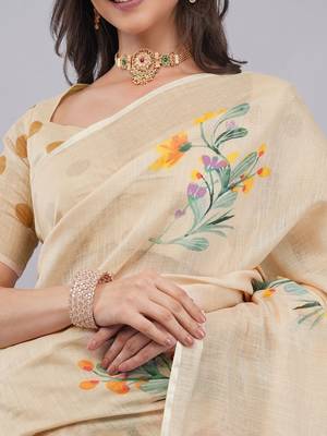 Cream linen printed saree with blouse 4