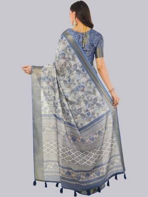 Grey polyester printed saree with blouse 3